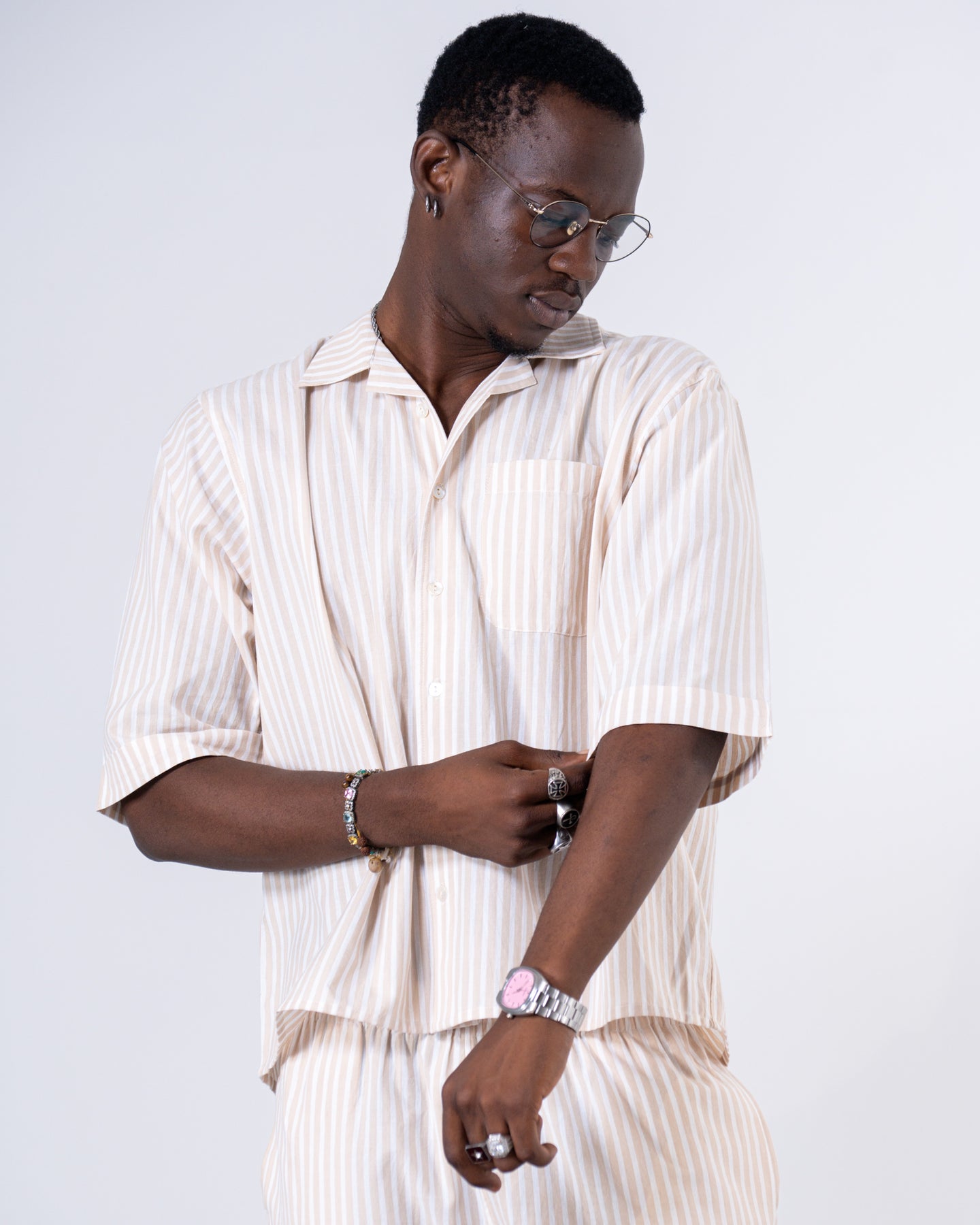 Men Beige Classic Box Fit