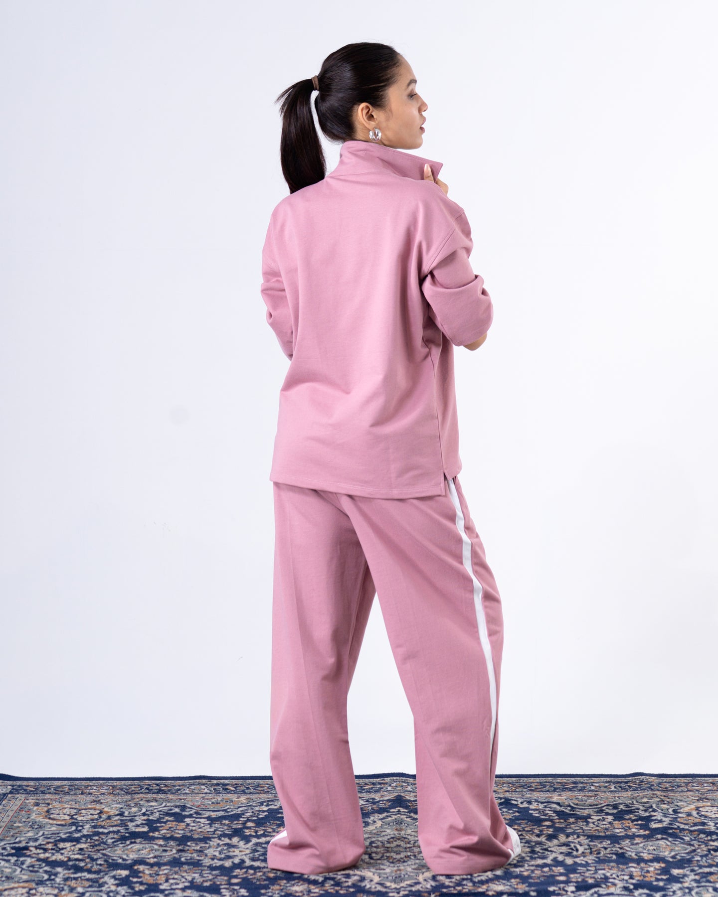Unisex Blush Box Fit Shirt + Sweatpants Set
