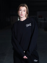 CLASSIC ESSENTIAL SWEATSHIRT