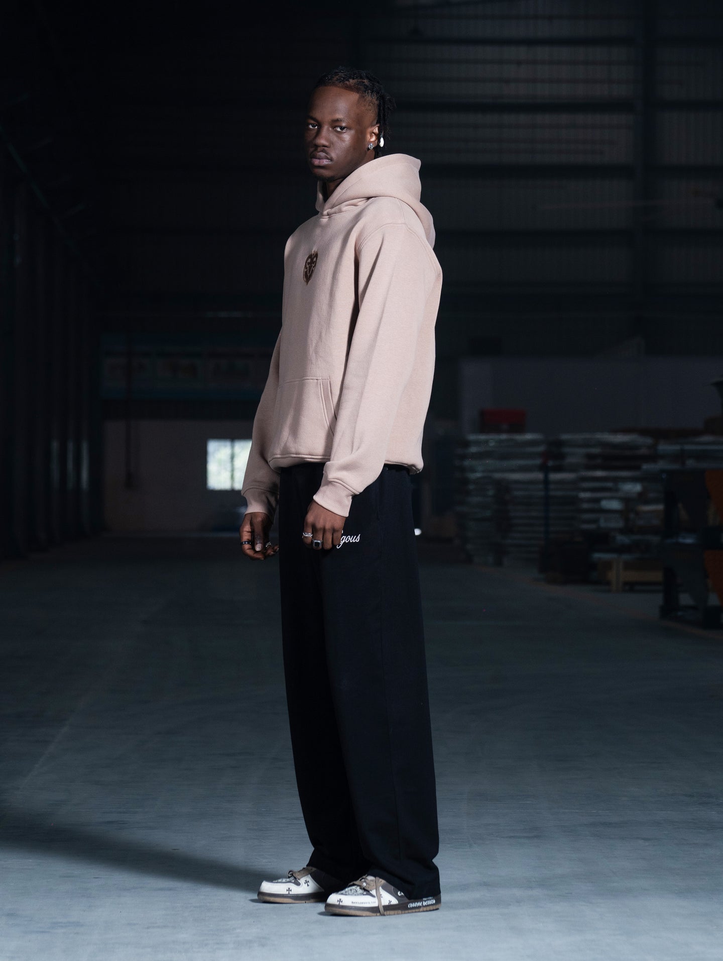 HERITAGE ESSENTIAL HOODIE