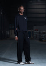 CLASSIC ESSENTIAL SWEATSHIRT